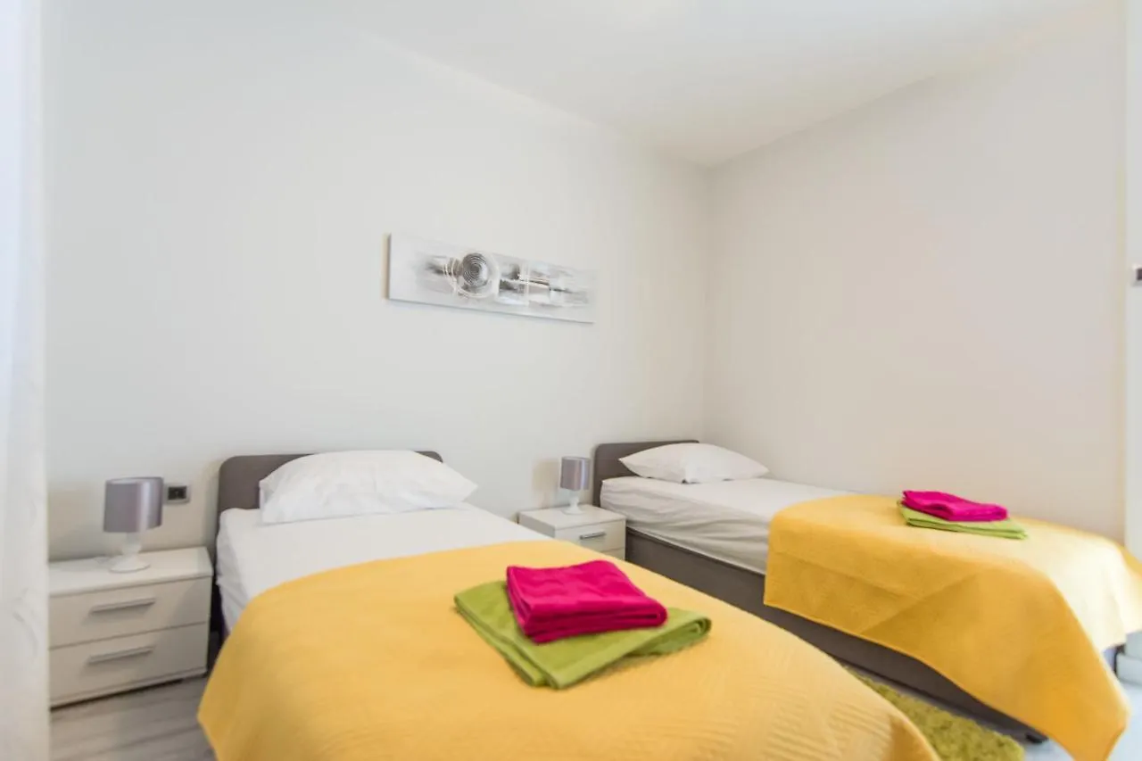 House Moonstone Villa Zadar Holiday home